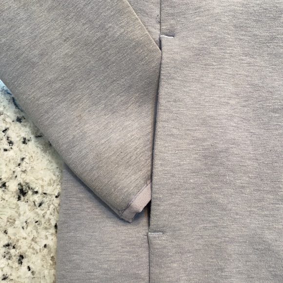 Columbia Woman’s Lightweight jacket size XS - Picture 2 of 9